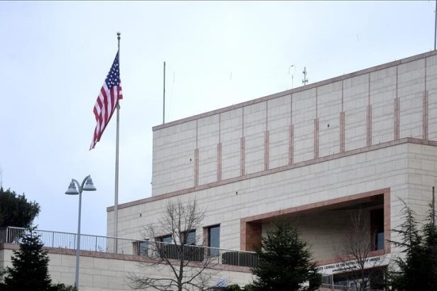 رفع العقوبات عن سوريا: واشنطن تعلن استعدادها لدعم دمشق في مكافحة غسل الأموال